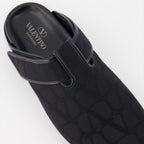 Zapatos abiertos Zuecos de Lona Monogram Valentino Garavani Negro Homme