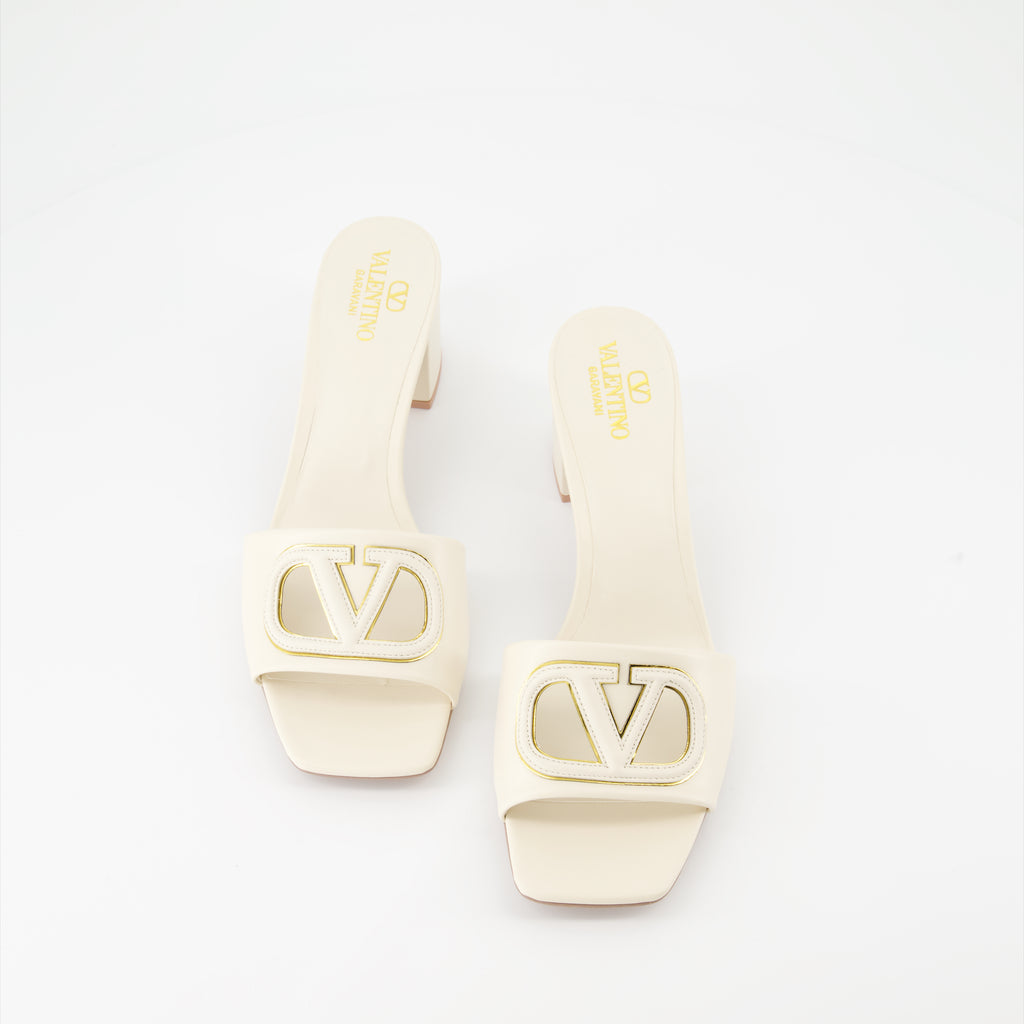 オープントゥシューズ Vロゴミュール Valentino Garavani 白 女性