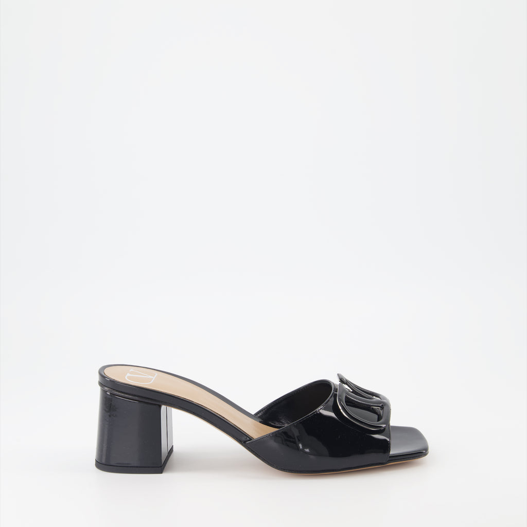 Chaussures ouvertes Mules VLogo à talon Valentino Garavani Noir Femme