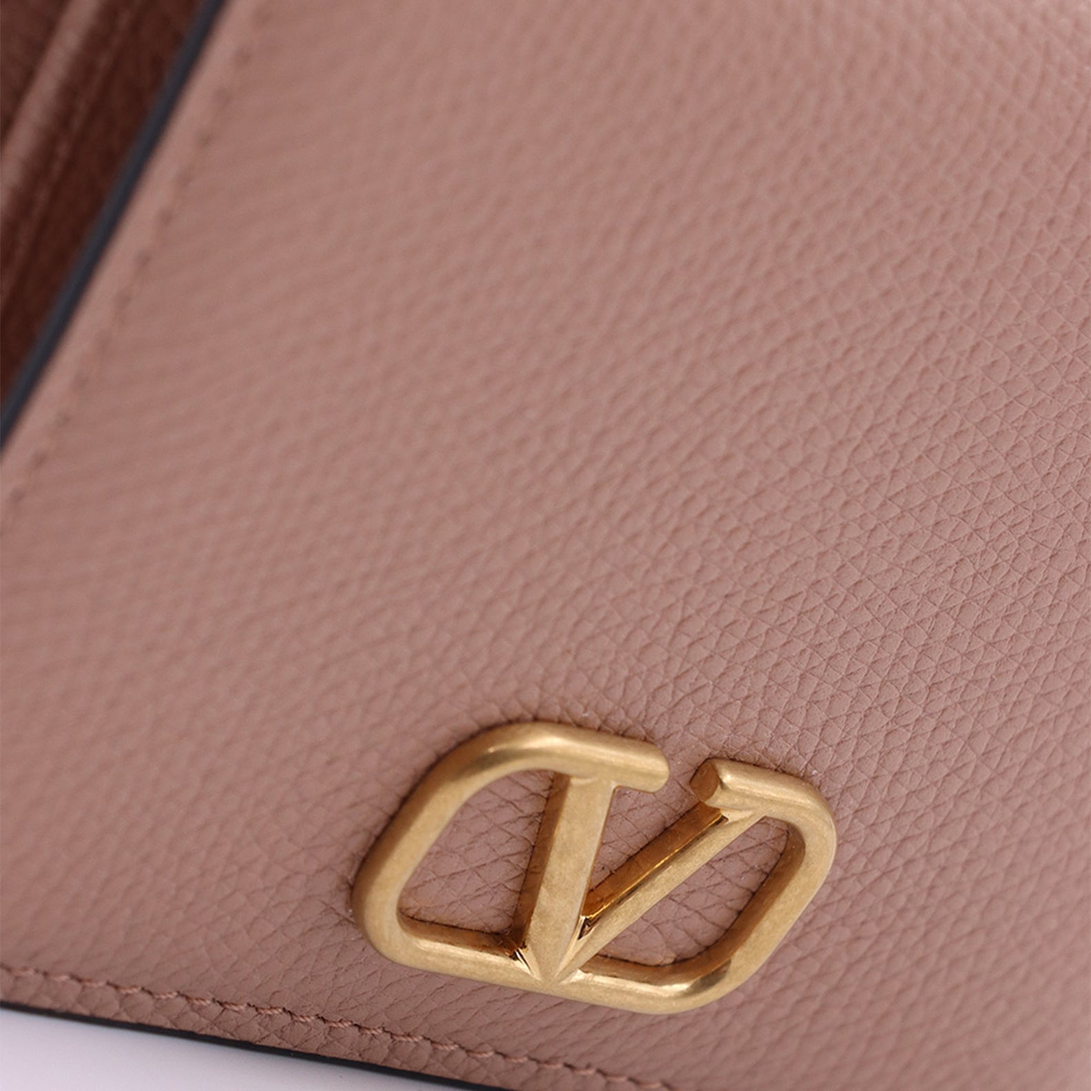 Small leather goods VLogo Wallet Valentino Garavani Beige Women