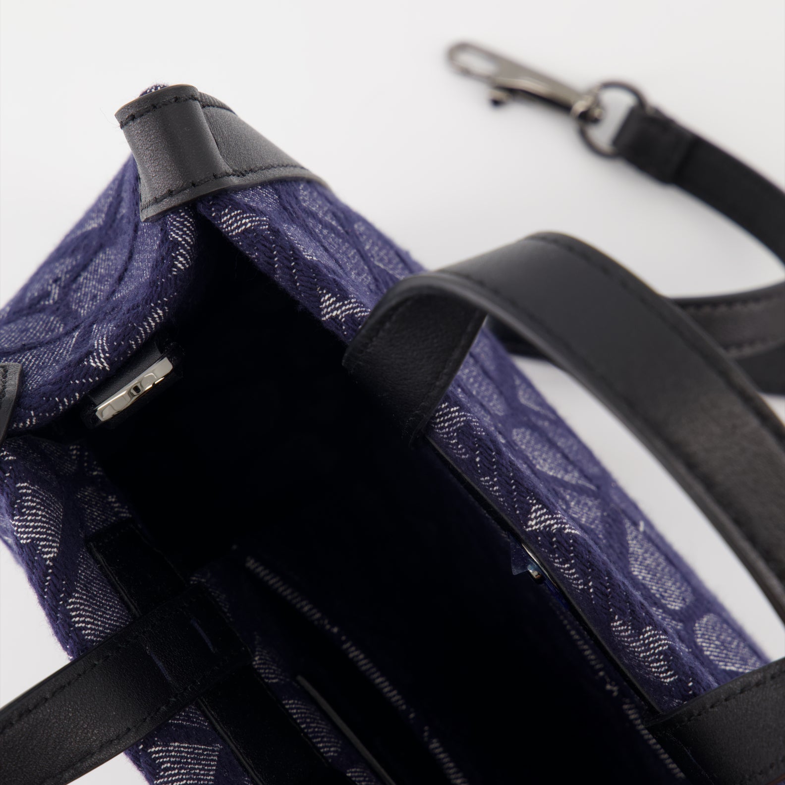 Bolsas tote Sac en toile iconographe Valentino Garavani Azul Homme