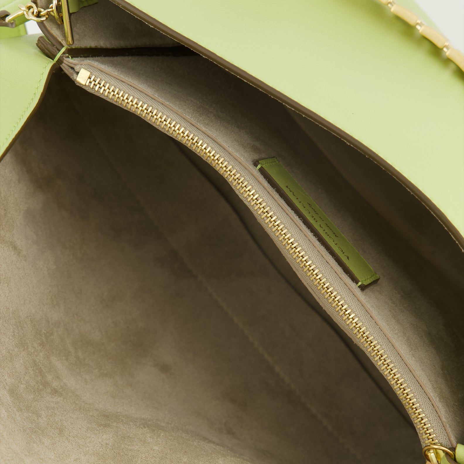 Pouches Chain clutch Victoria Beckham Green Women