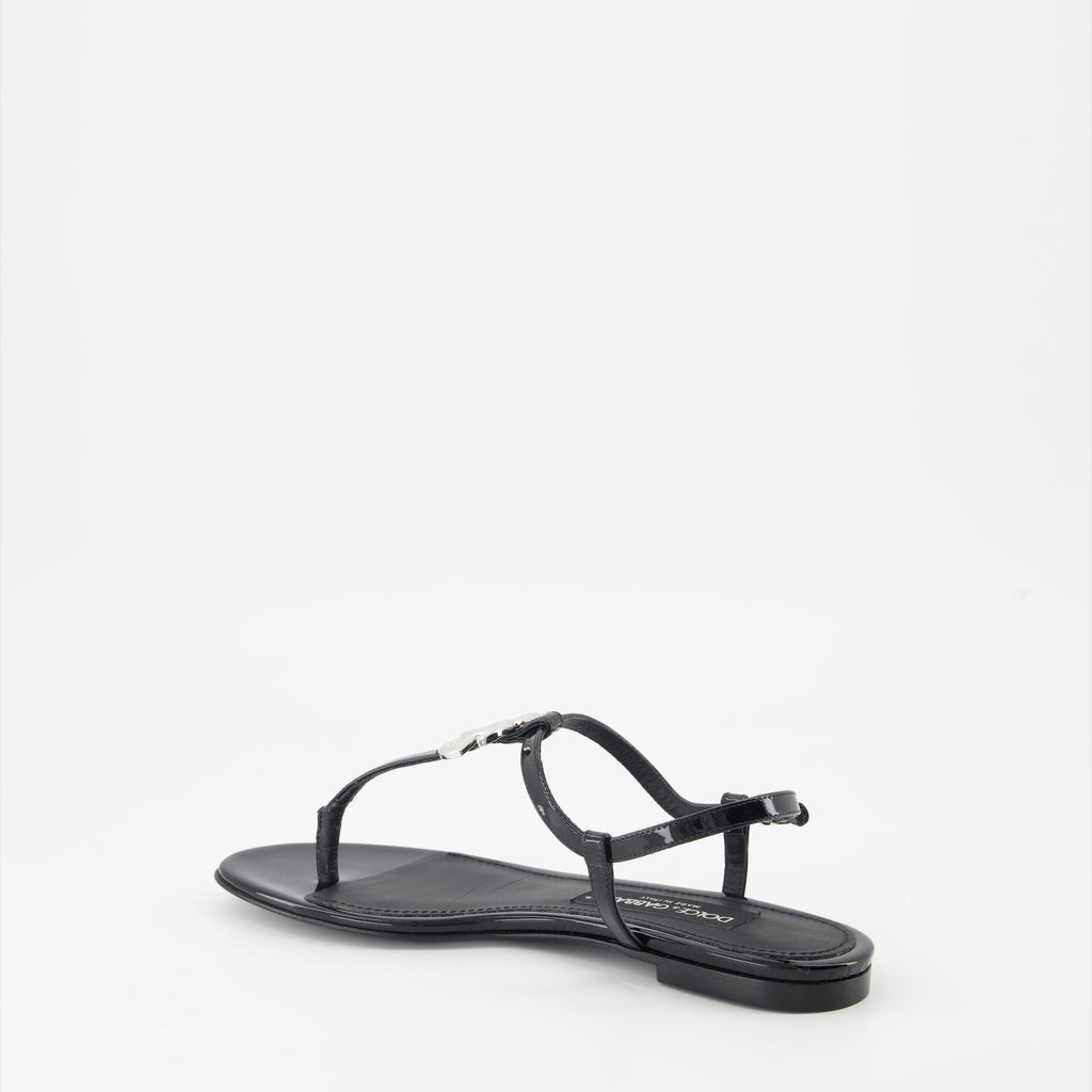 Chaussures ouvertes Sandales DG en cuir Dolce & Gabbana Noir Femme