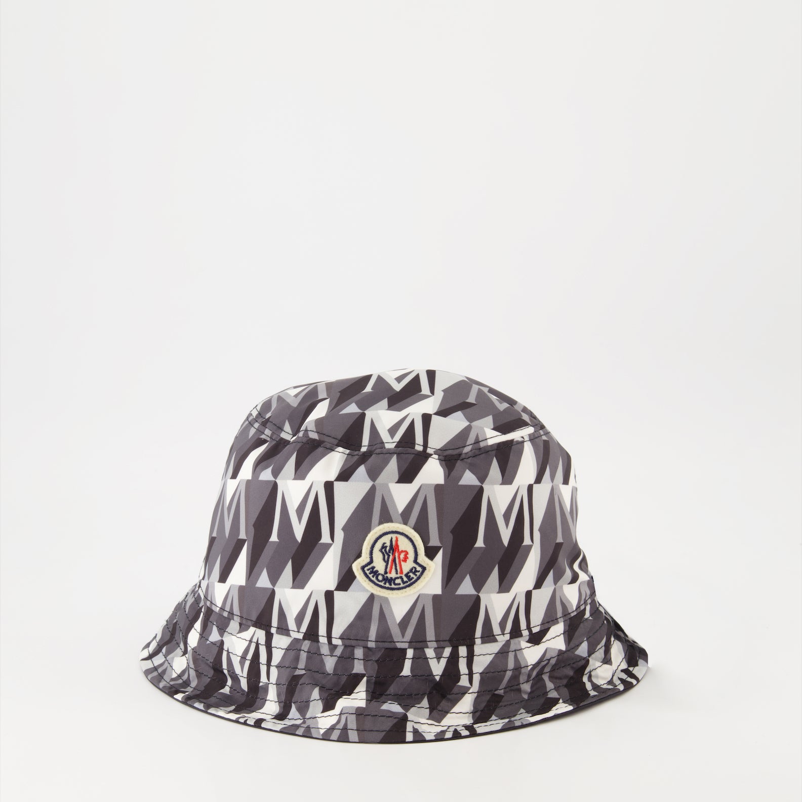 Hats, caps and beanies Reversible Bob Moncler Gray Man