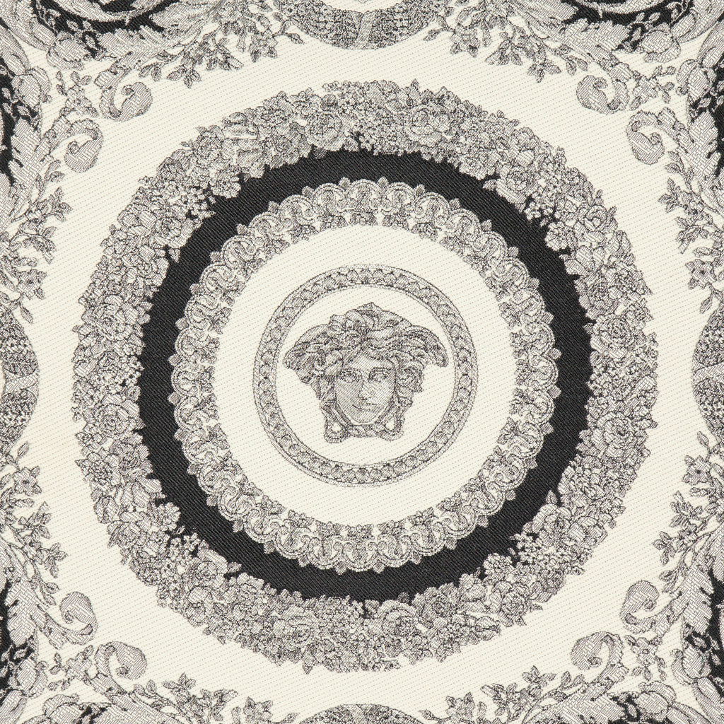 Lifestyle Coussin Crête de Fleur Versace Cinza Unissex