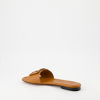Chaussures ouvertes Sandales Baguette en cuir Fendi Marron Femme