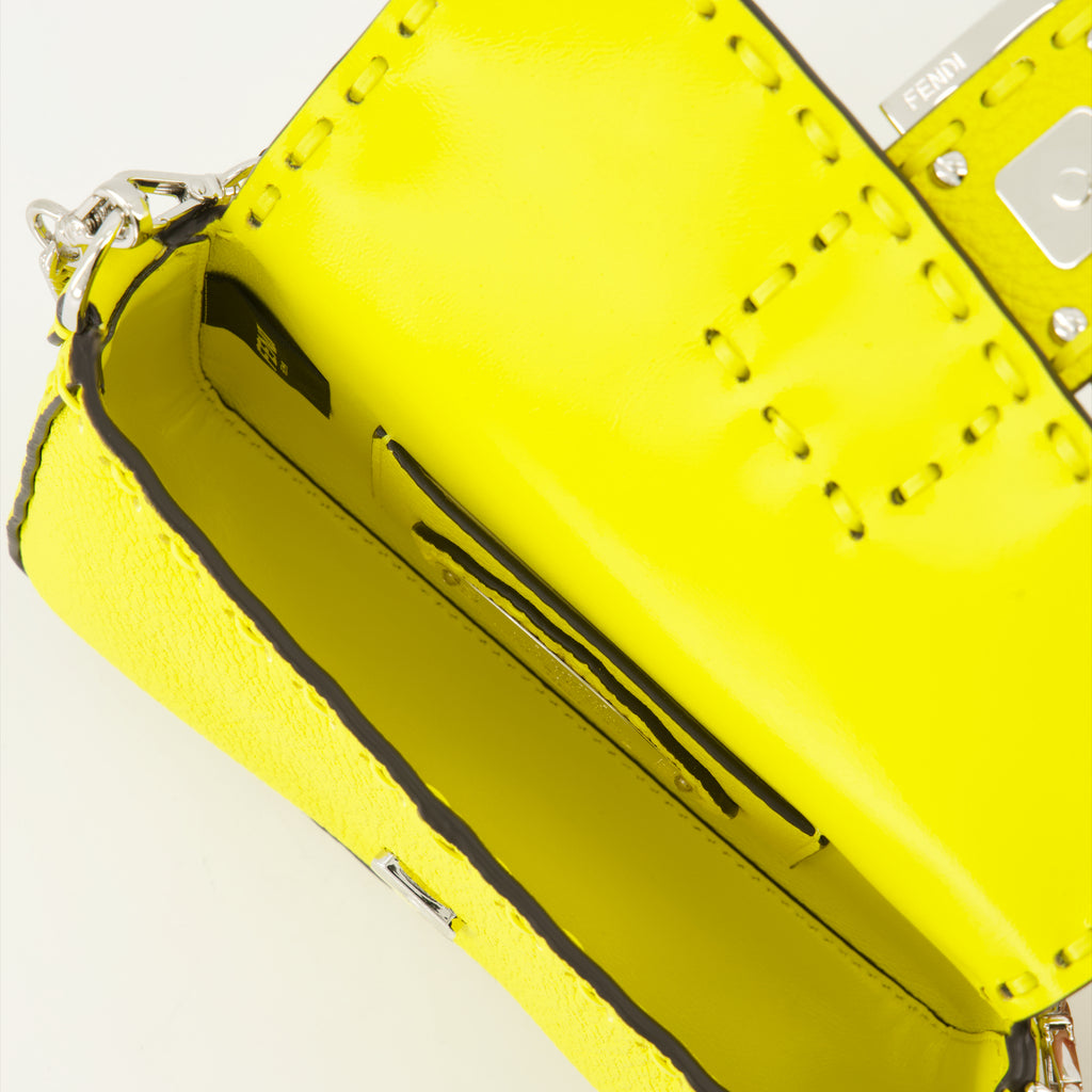 Sacs à main et épaule Sac Baguette Fendi Jaune Femme