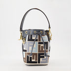 Sacs seau Sac seau Mon Trésor Fendi Bleu Femme