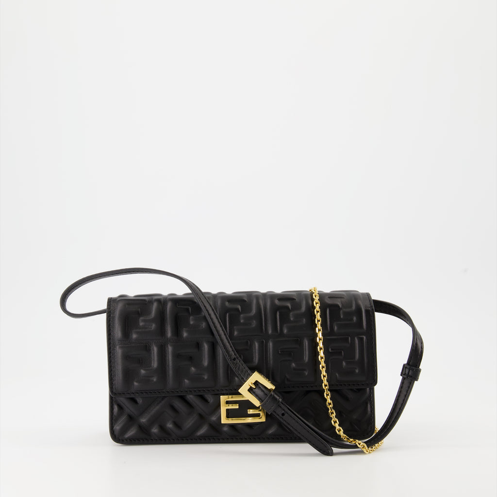 Crossbody bags Baguette Chain Wallet Fendi Black Femme