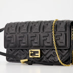 Umhängetaschen Baguette Chain Wallet Fendi Schwarz Femme