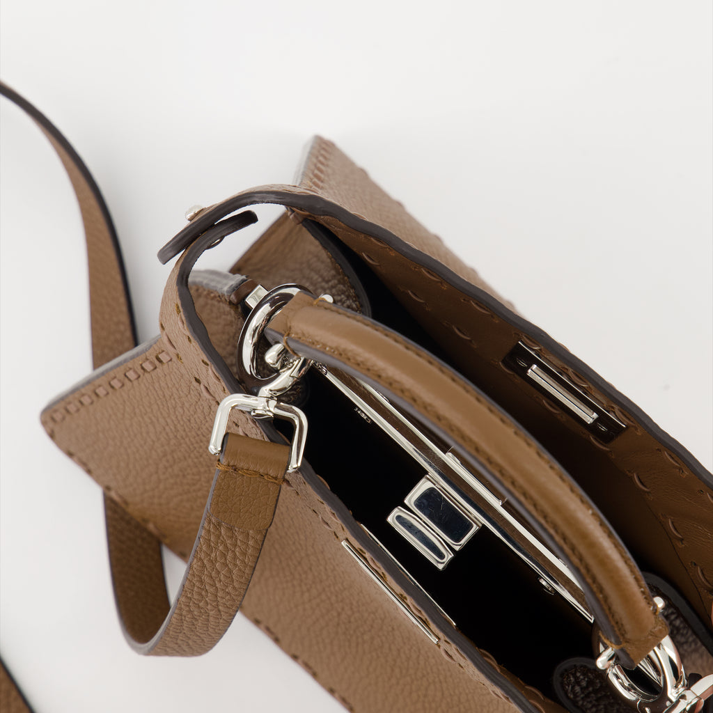 Sacs à main et épaule Sac Peekaboo ISeeU Fendi Marron Femme