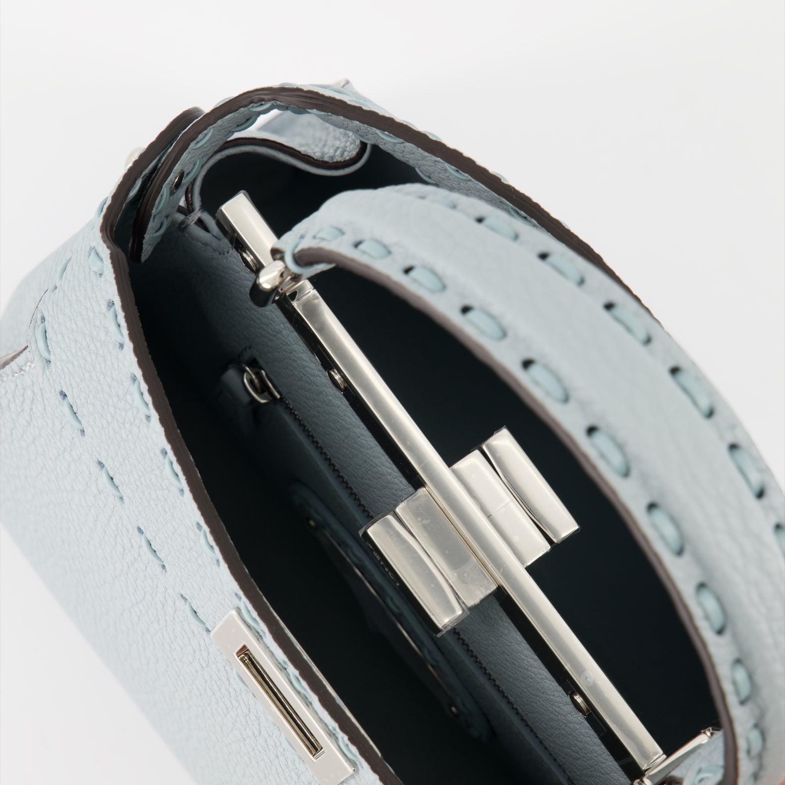Bolsas de mão e de ombro Sac Peekaboo mini Fendi Azul Femme