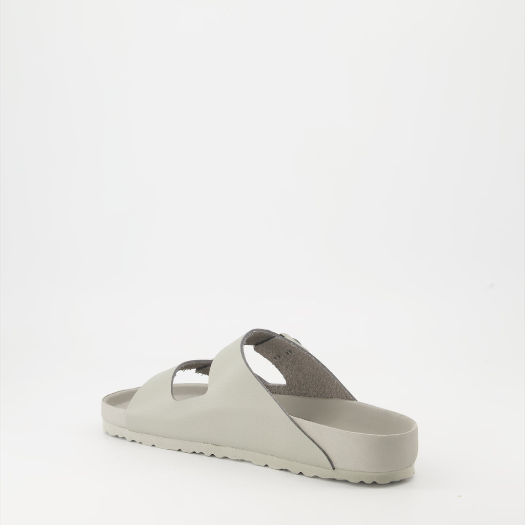 Chaussures ouvertes Claquettes Arizona Birkenstock Gris Homme