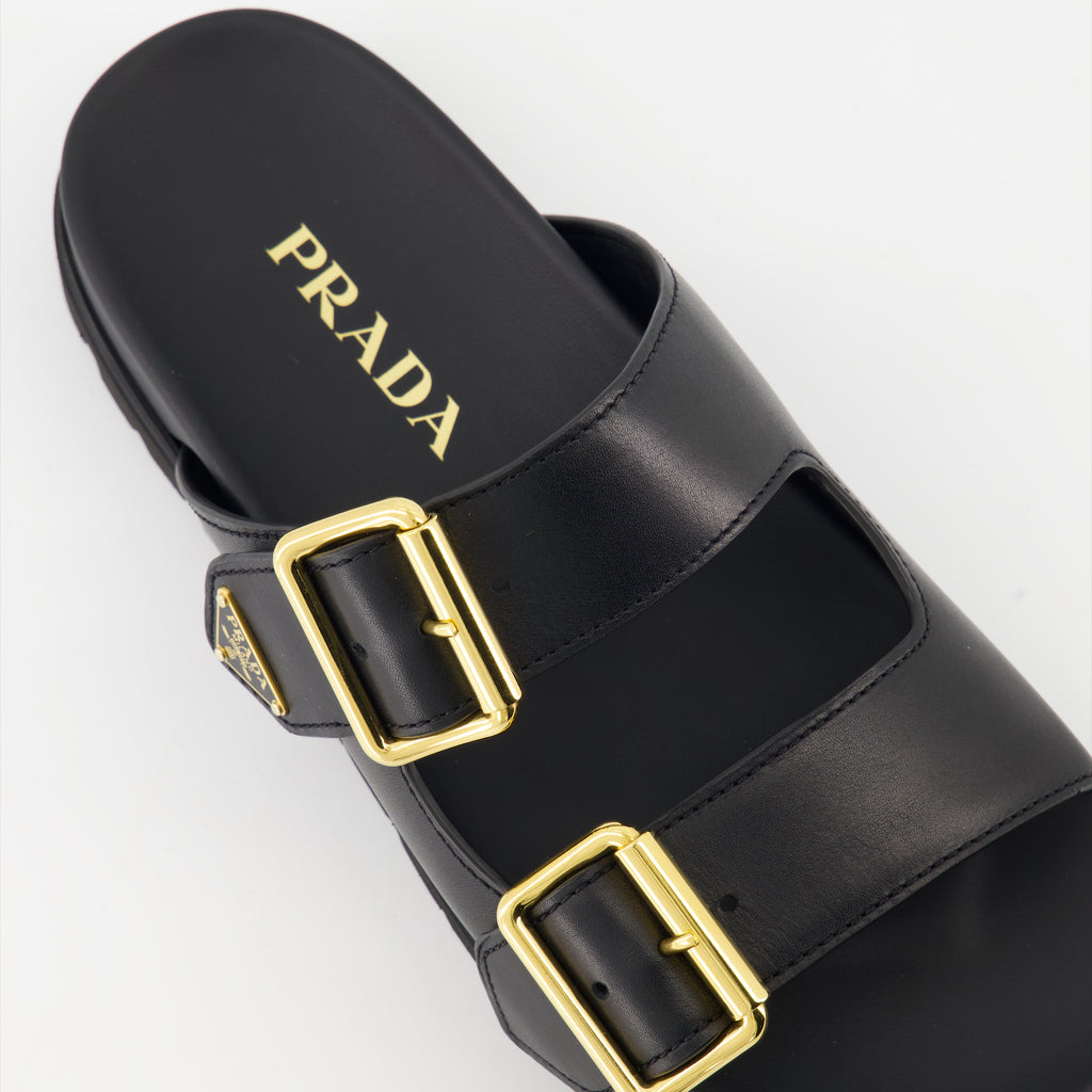 Sapatos abertos Claquettes en cuir Prada Preto Femme