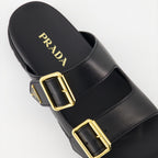 Sapatos abertos Claquettes en cuir Prada Preto Femme