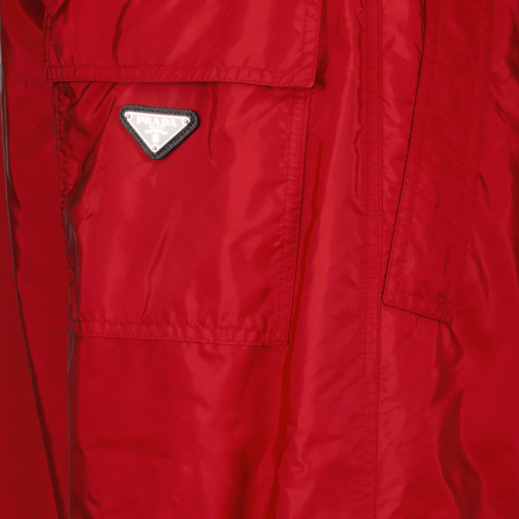 Pantalons Pantalon jogging en Re-Nylon Prada Rouge Homme