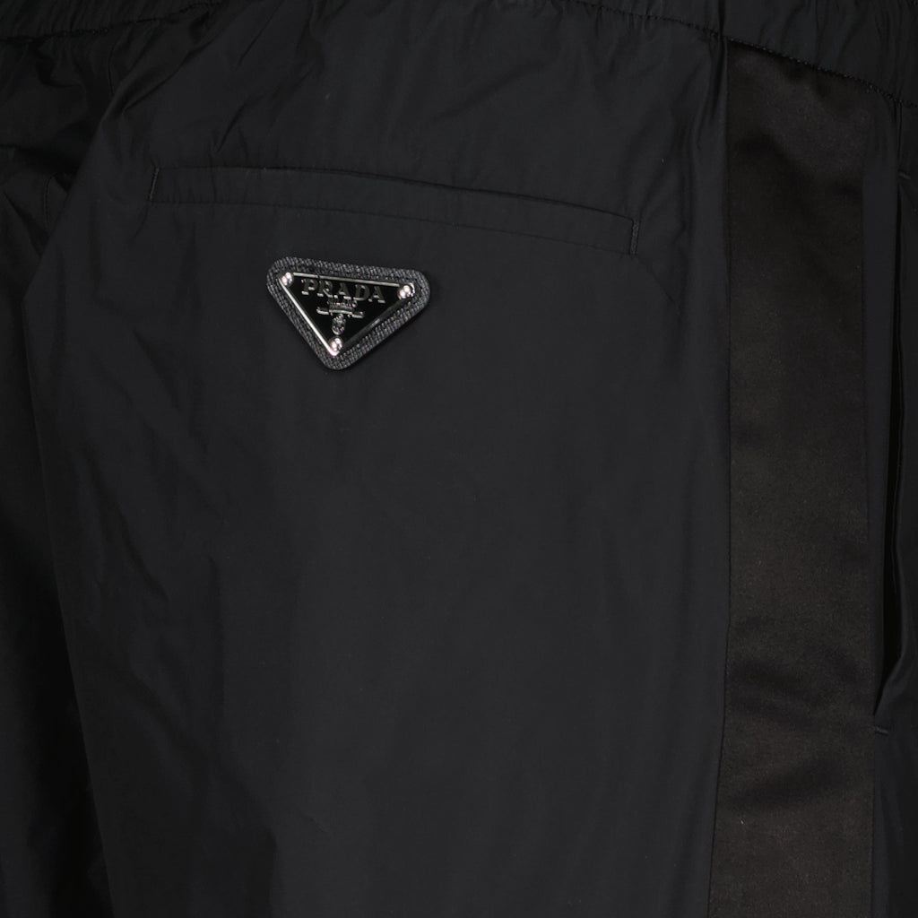 Calças Calças de Jogging em Seda e Nylon Prada Preto Homme