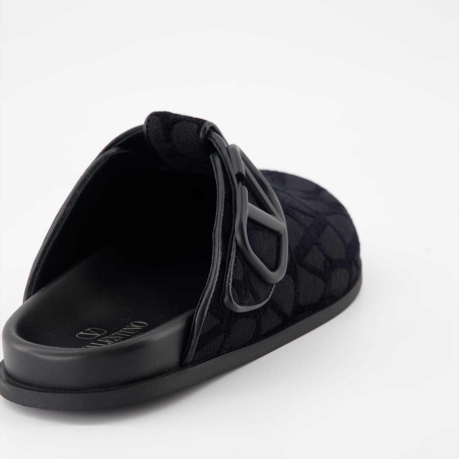 Zapatos abiertos Mules Monograma VLogo Valentino Garavani Negro Homme