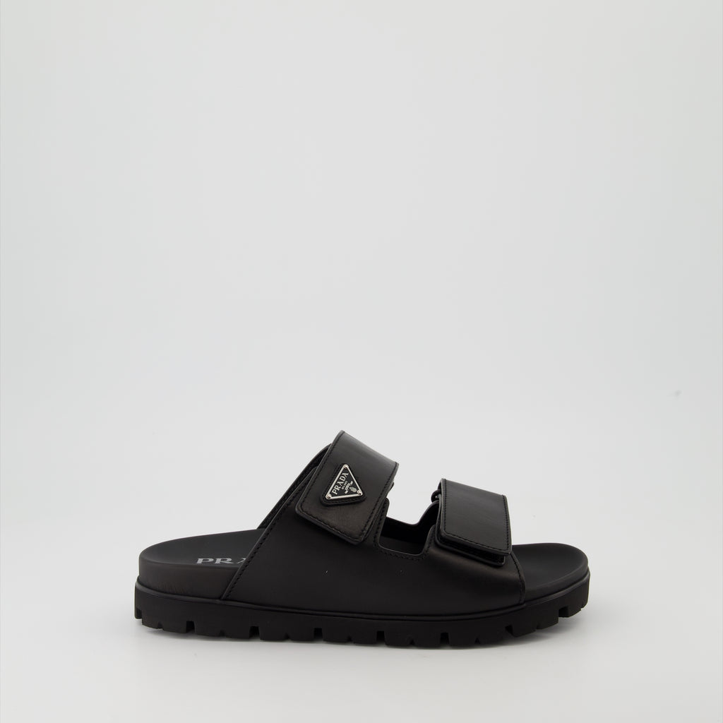 Zapatos abiertos Sandales à brides en cuir Prada Negro Homme