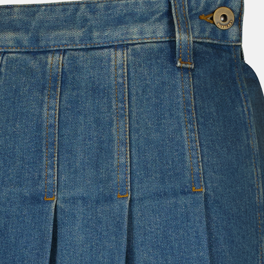 Imagem da saia mini de denim azul da marca Burberry para mulher - Coleção Primavera-Verão 2026 - Vista Detalhada_1