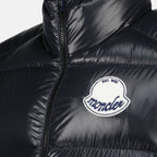 Imagem do colete sem mangas Lipsi da marca Moncler para Homem - Temporada Outono-Inverno 2025 - Vista Detalhada 3