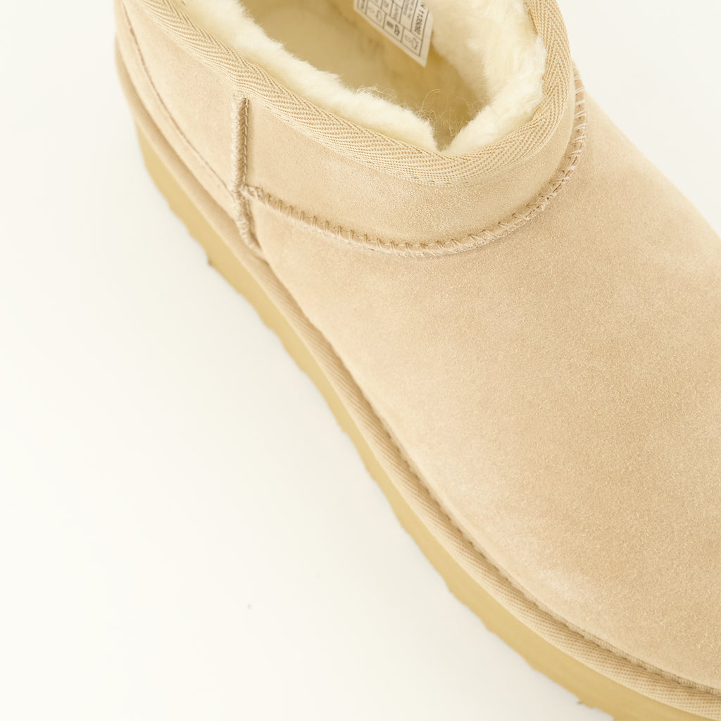 Bottines Classic Ultra Mini Platform Boots Beige Ugg Beige Femme