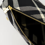 クロスボディバッグ シールドメッセンジャーバッグ Burberry 黒 Femme