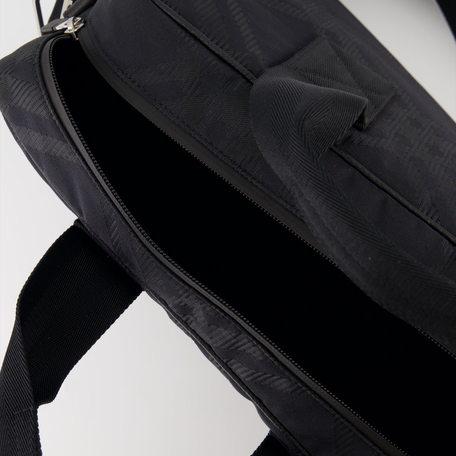 Sports and travel bags Checkered briefcase Burberry Black Man