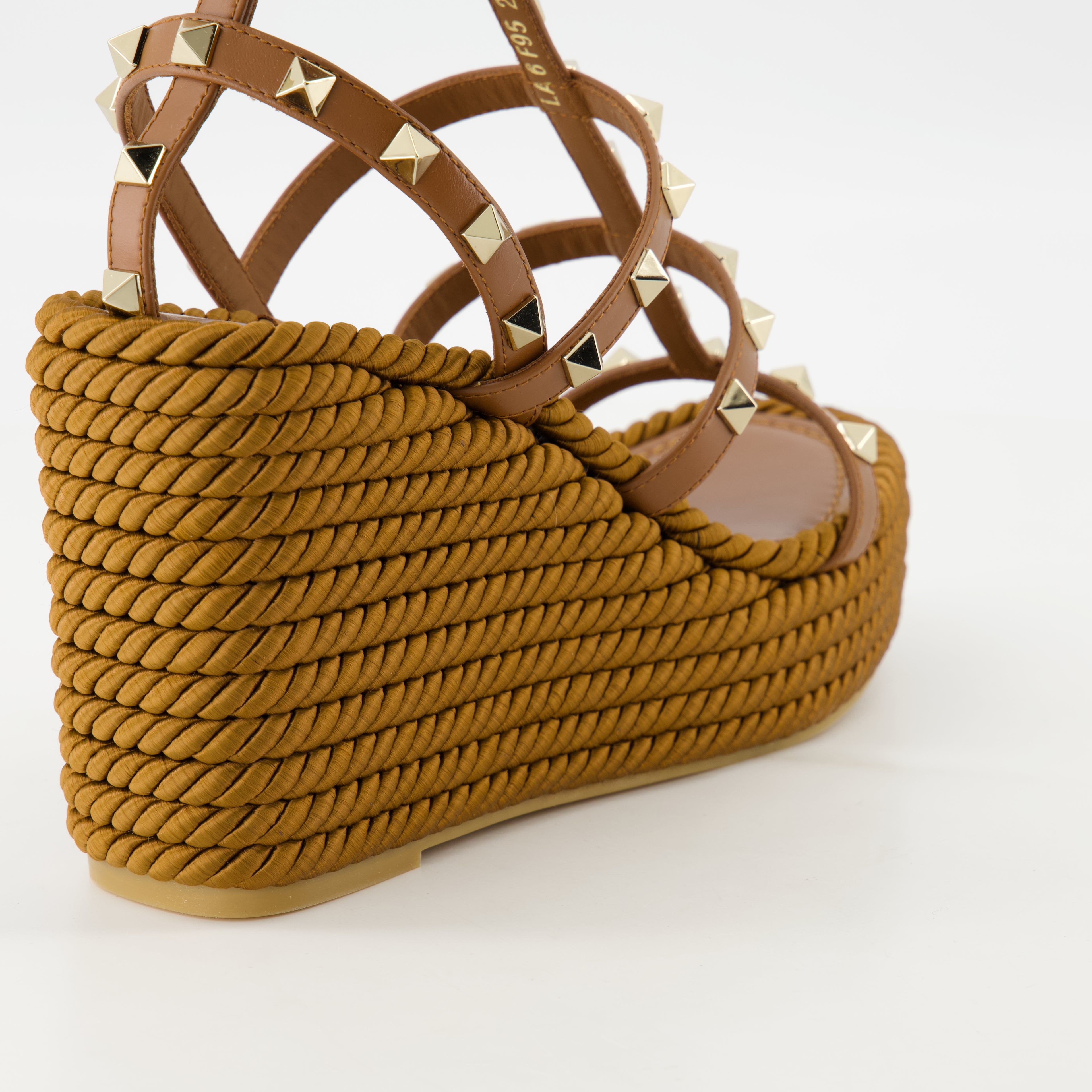 Compensées et plateformes Sandales compensées Rockstud Valentino Garavani Marron Femme