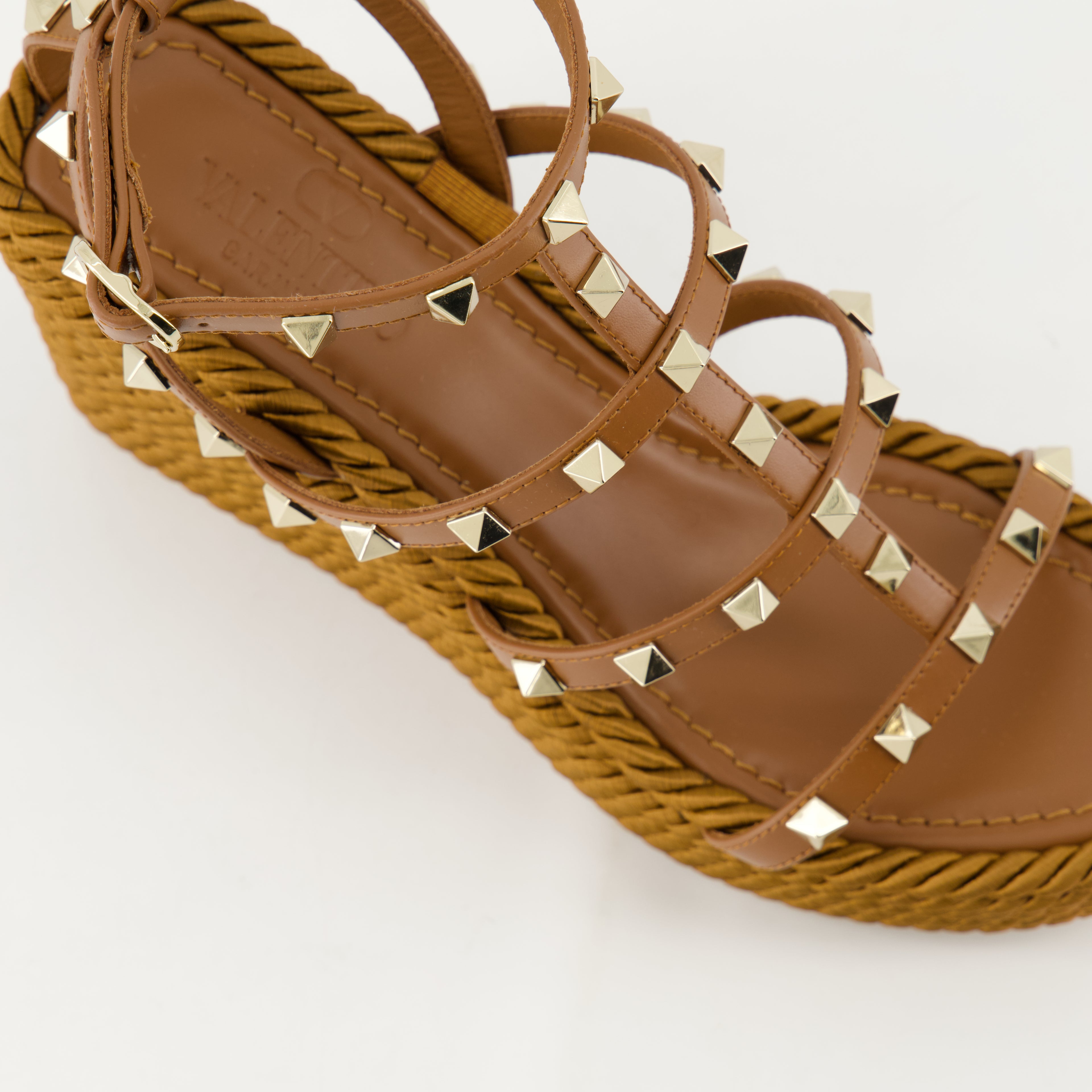 Compensées et plateformes Sandales compensées Rockstud Valentino Garavani Marron Femme