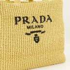 Borse tote Borsa a Spalla in Crochet Prada Beige Donne