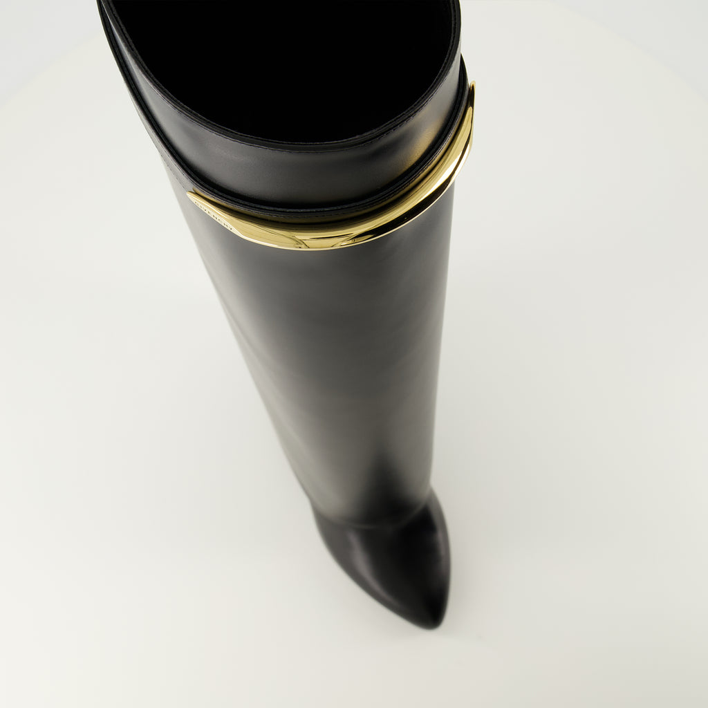 Image de l'article Bottes Shark en cuir noir de la marque Givenchy pour Femme - Saison Printemps-Été 2026 - Vue détaillée de haut