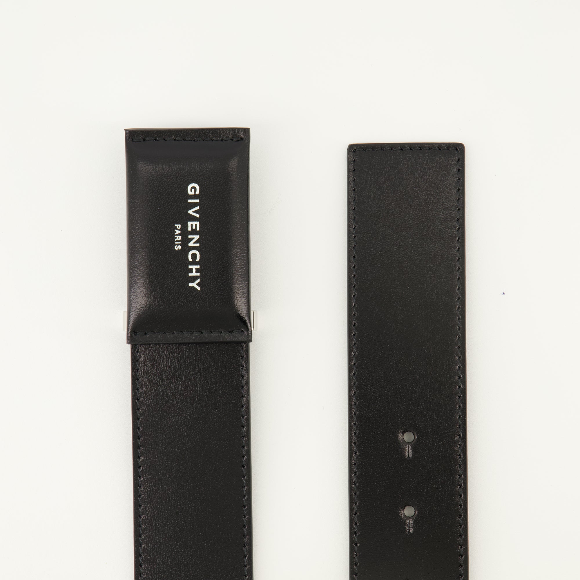 Image de l'article Ceinture en cuir noir de la marque Givenchy pour Homme - Saison Printemps-Été 2026 - Vue détaillée_2