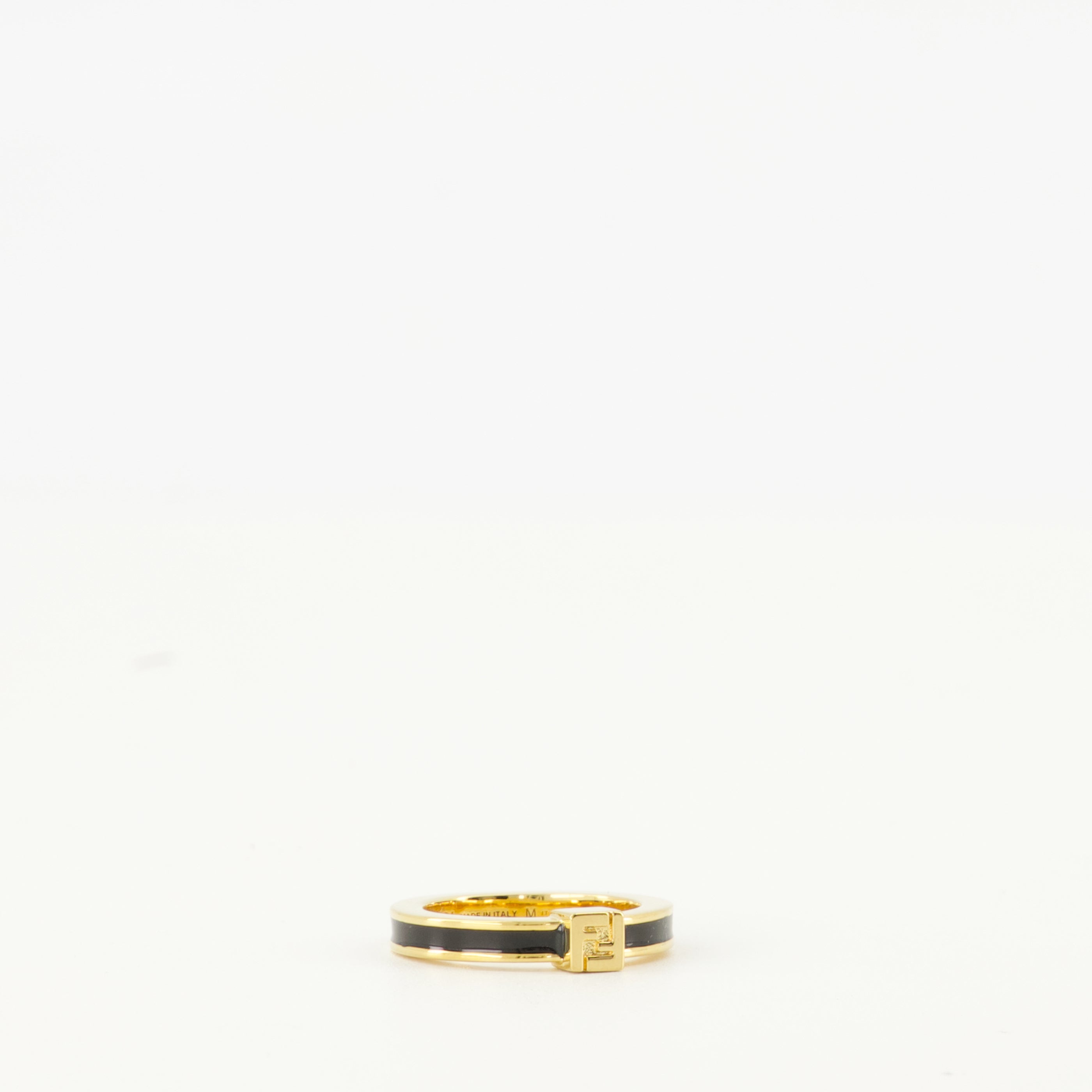 Image de l'article Bague à logo doré et noir de la marque Fendi pour Femme - Saison Printemps-Été 2026 - Vue détaillée_2