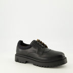 Image de l'article Derby Explorer III noir de la marque Dior pour Homme - Saison Printemps-Été 2026 - Vue trois quarts avant droite