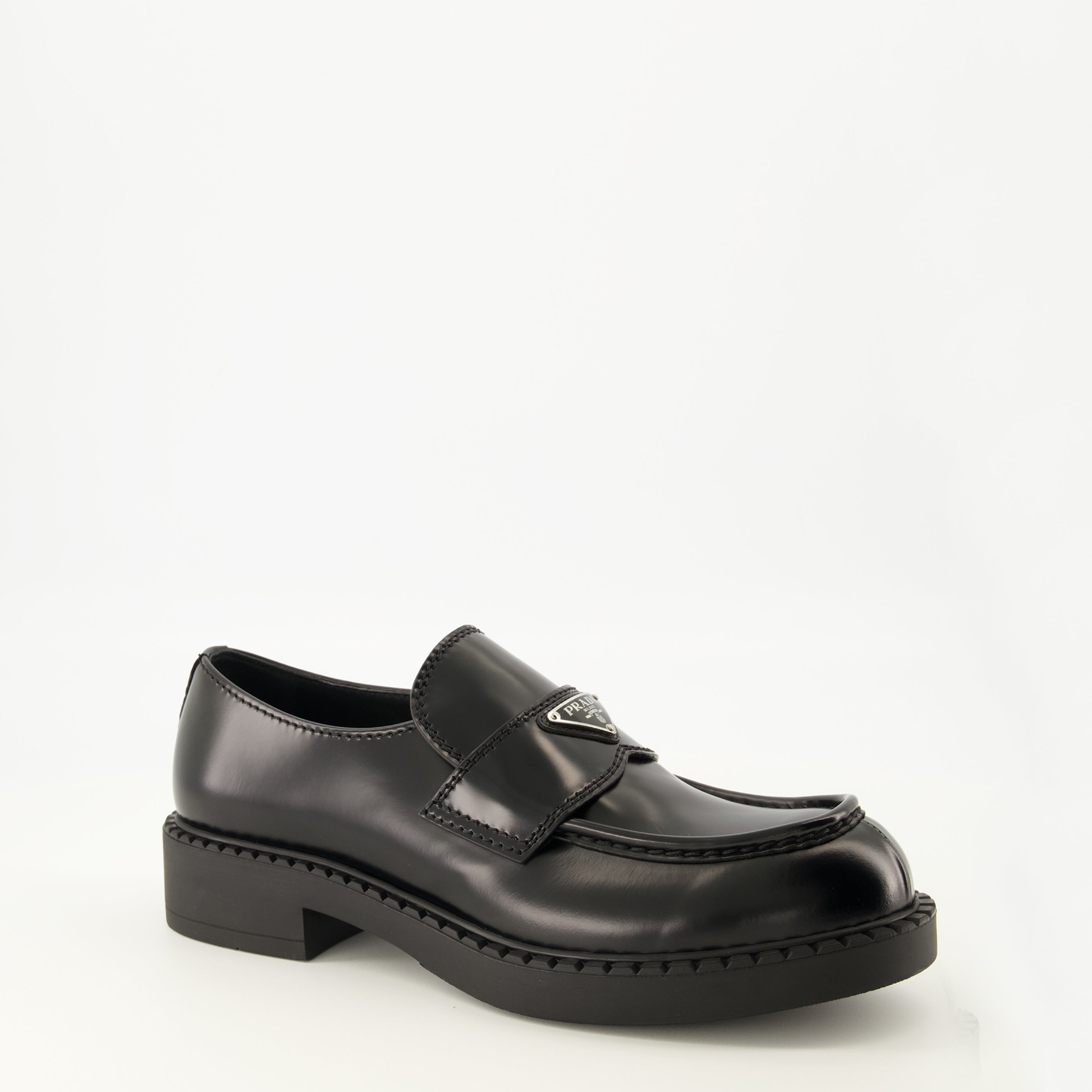 Mocassins Moccassins Chocolate noir en cuir brossé Prada Noir Homme