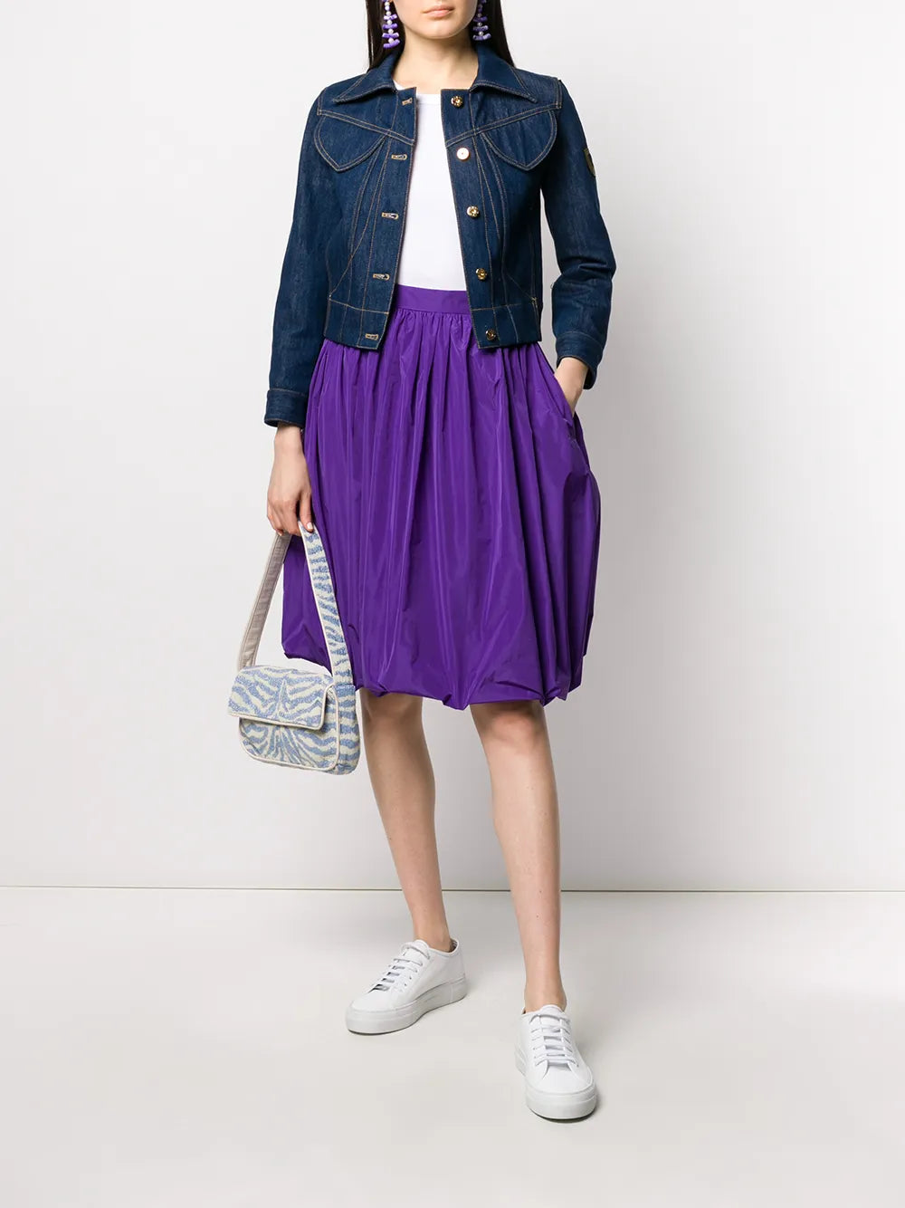 Immagine della giacca in denim ricamata del marchio Patou per donna - Collezione Autunno-Inverno 2025 - Vista Posteriore