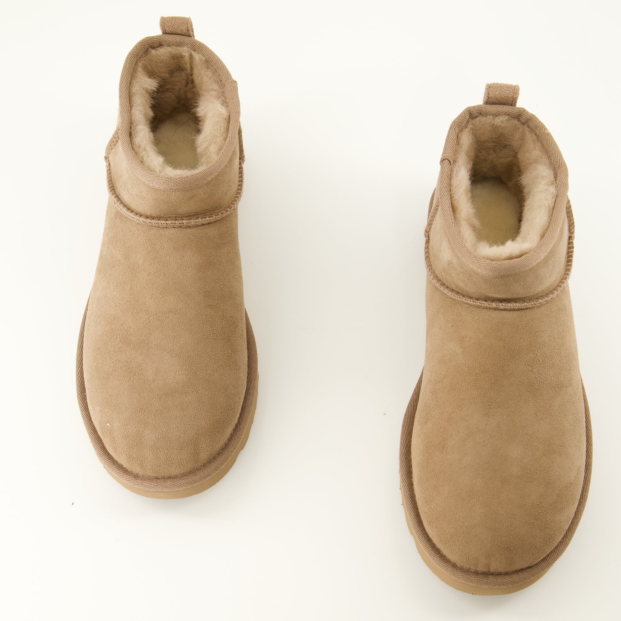 Bottines Stivali Classici Ultra Mini Beige Ugg Beige Femme