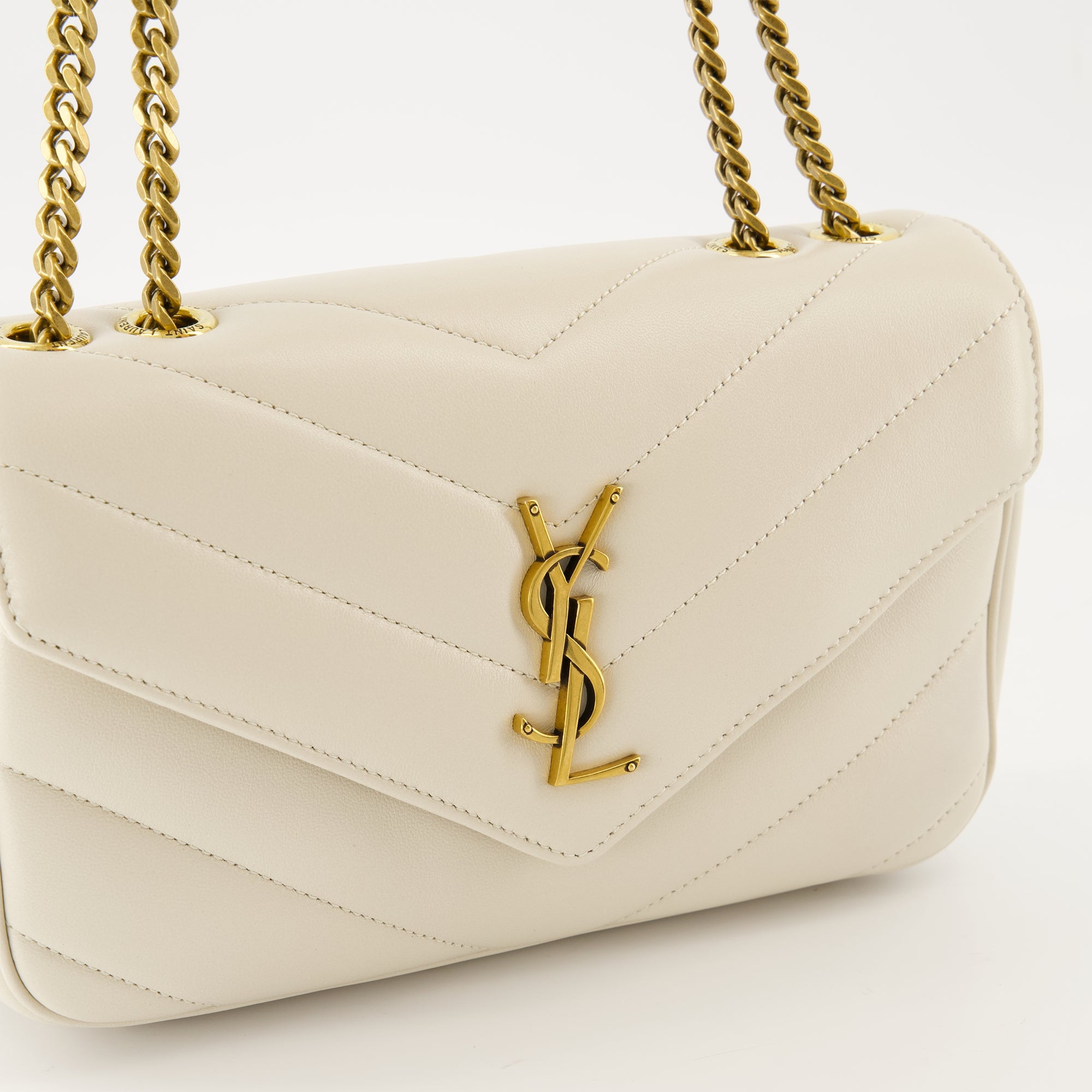 Image de l'article Sac Loulou Small de la marque Saint Laurent pour Femme - Saison Automne-Hiver 2025 - Vue détaillée_2