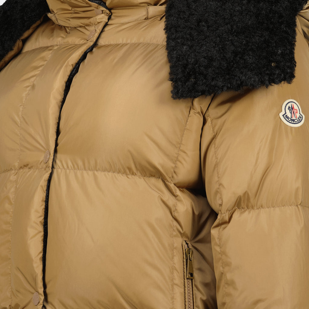 Image de l'article Doudoune matelassée Castelnou marron de la marque Moncler pour Femme - Saison Automne-Hiver 2025 - Vue détaillée_1