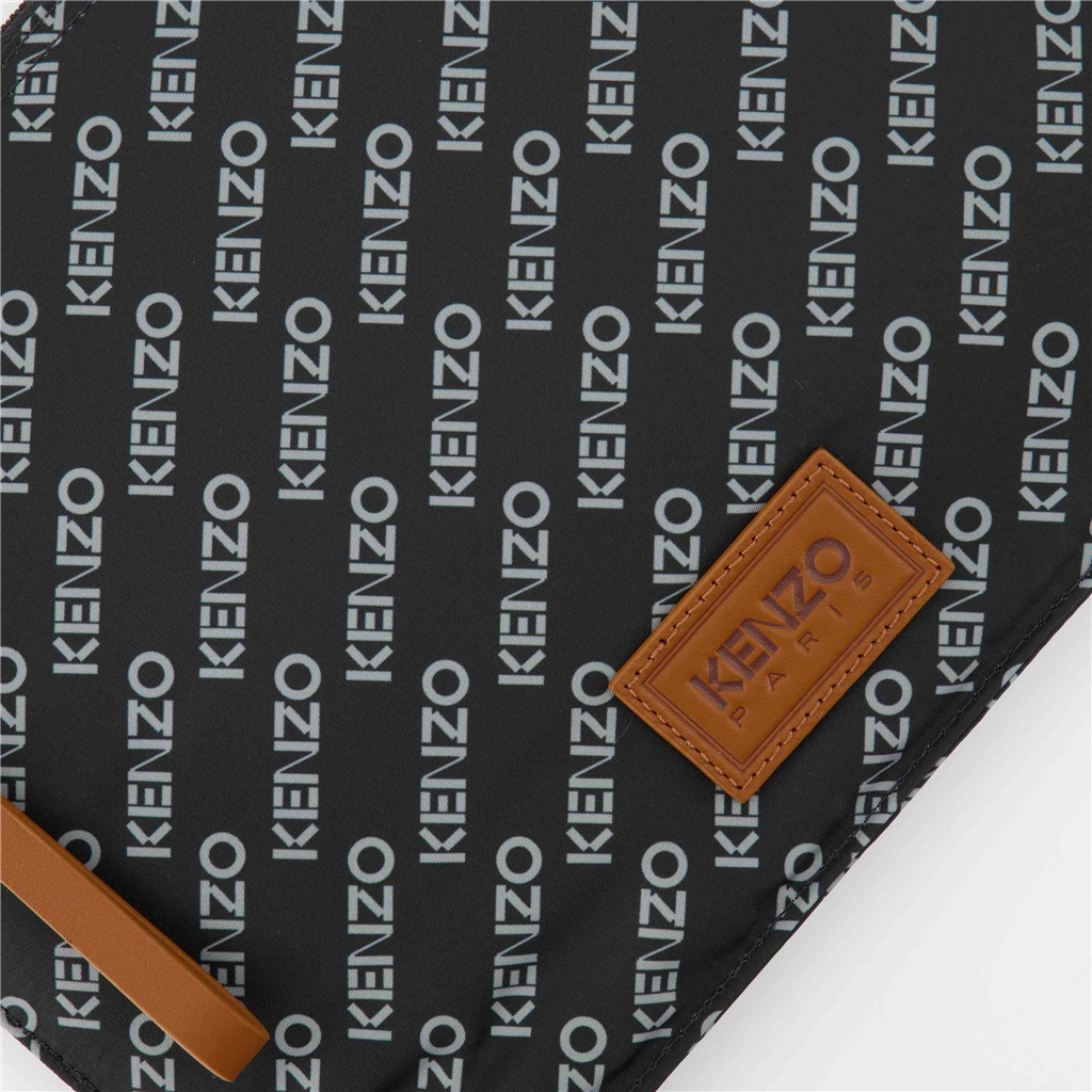 Pochettes FC65PM602F36 99 black Kenzo Noir Homme