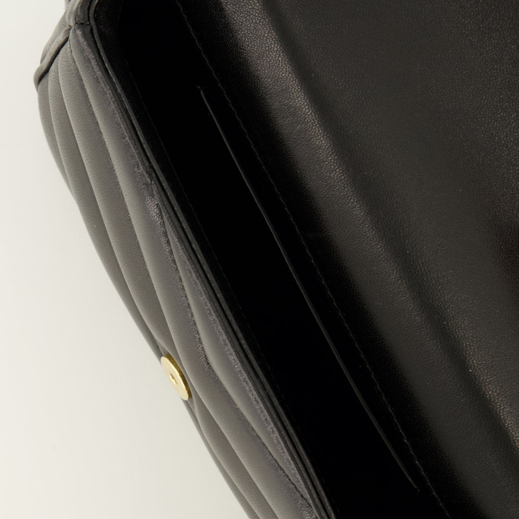 Sacs à main et épaule Loulou Toy Bag em Couro Preto Saint Laurent Noir Femme