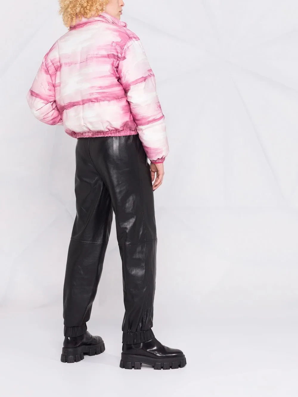 コート ペイントスプラッシュダウンジャケット Moschino ピンク 女性