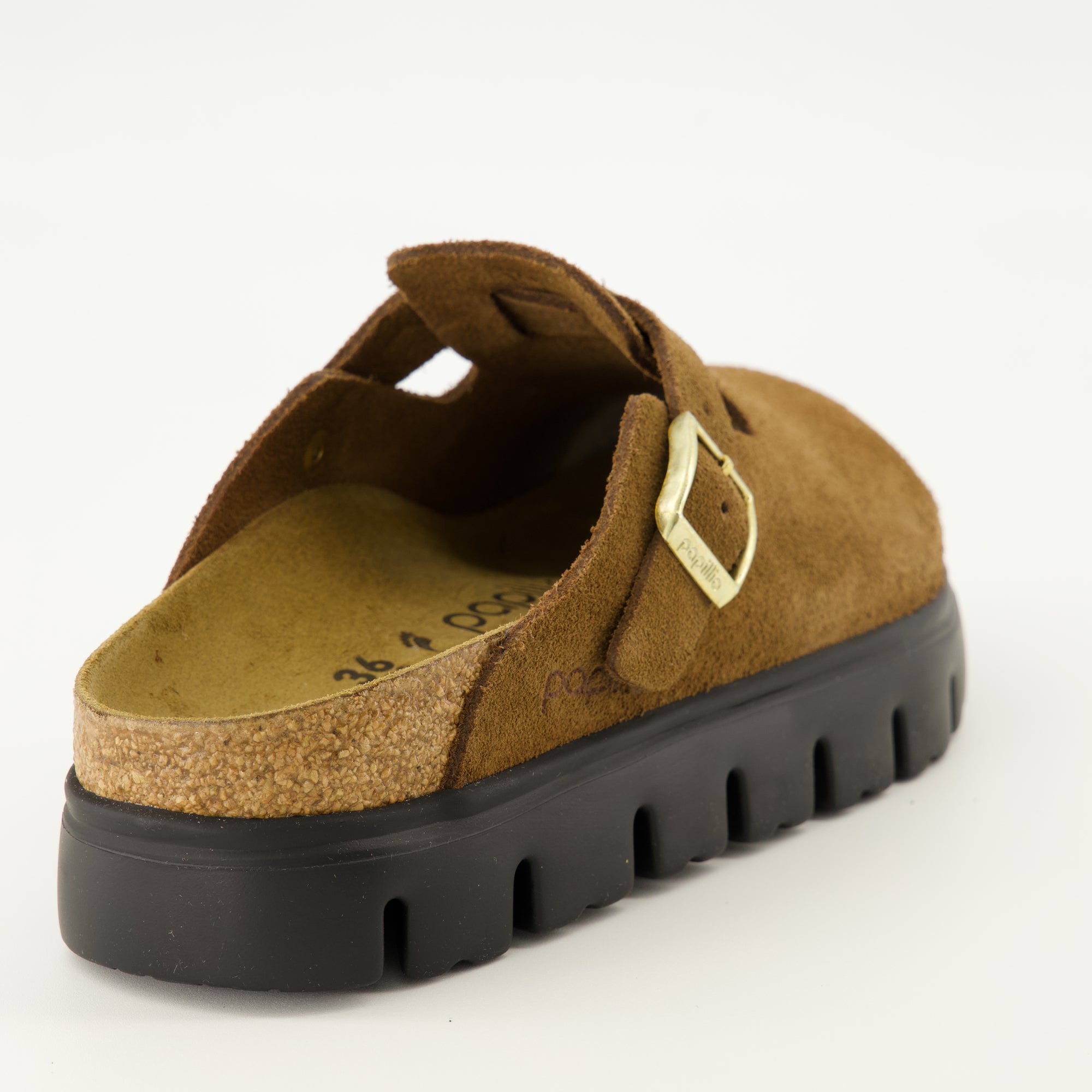 Imagen de las sandalias Boston Chunky de Birkenstock para Mujer - Temporada Otoño-Invierno 2025 - Vista trasera