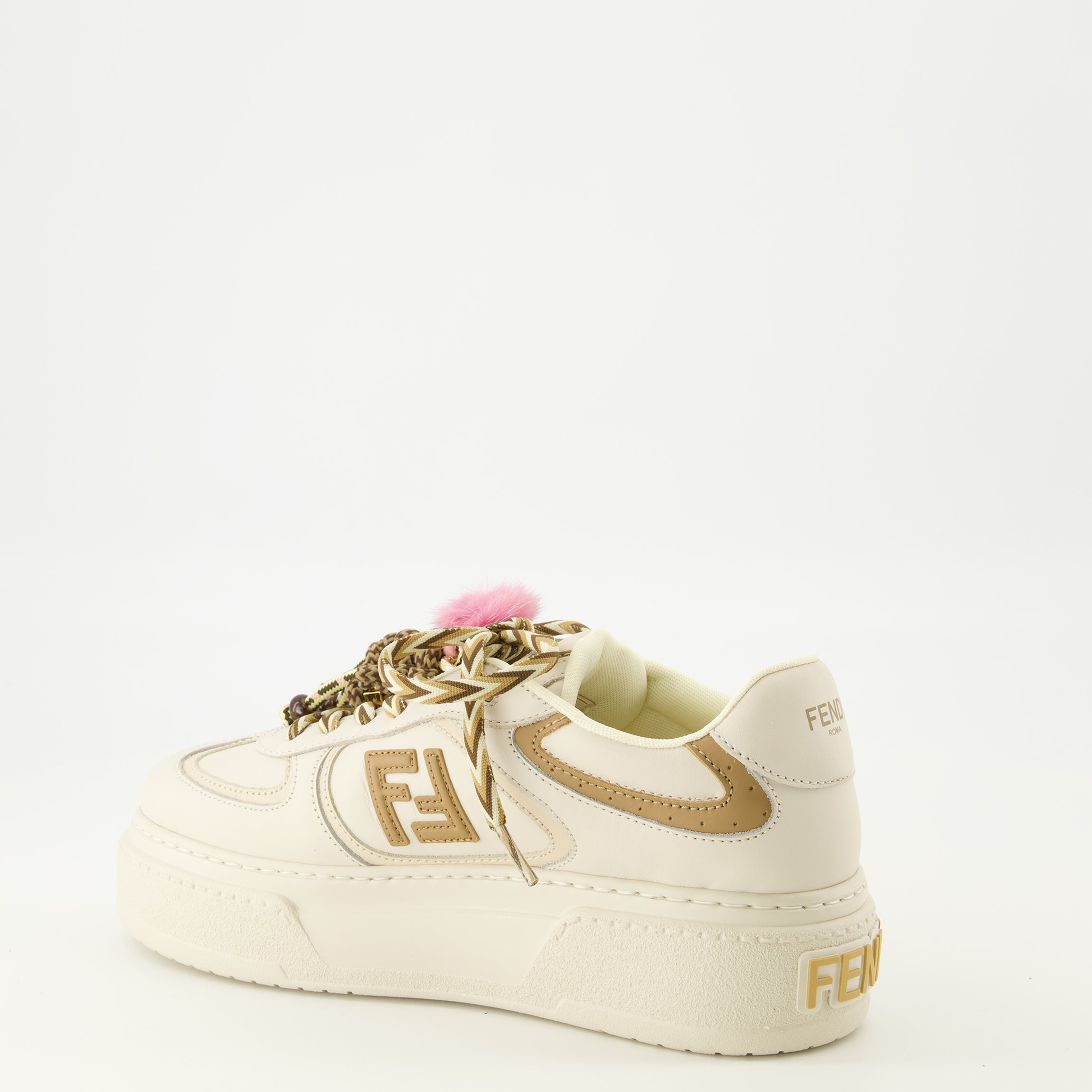 Image de l'article Baskets Fendi Match plateforme beige de la marque Fendi pour Femme - Saison Automne-Hiver 2025 - Vue trois quarts arrière droite