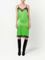 Abiti Abito in Satin Ami PARIS Verde Donne