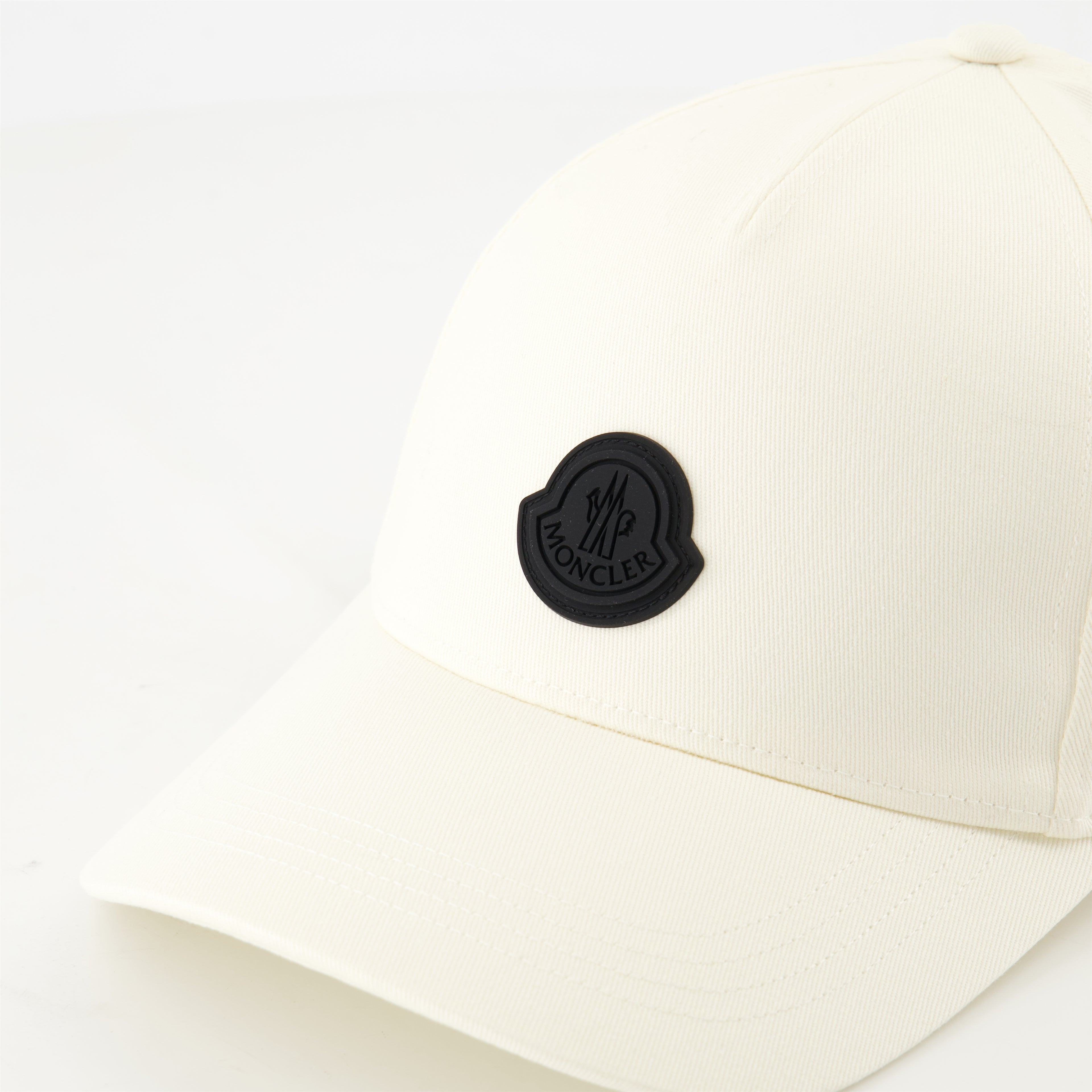 Hats, caps and beanies White Cap Moncler White Homme
