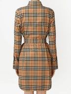 Vestidos Robe à carreaux Burberry Beige Femme