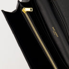 Immagine del portafoglio Cassandre a catena del marchio Saint Laurent per Donna - Collezione Autunno-Inverno 2025 - Vista Dettagliata_3
