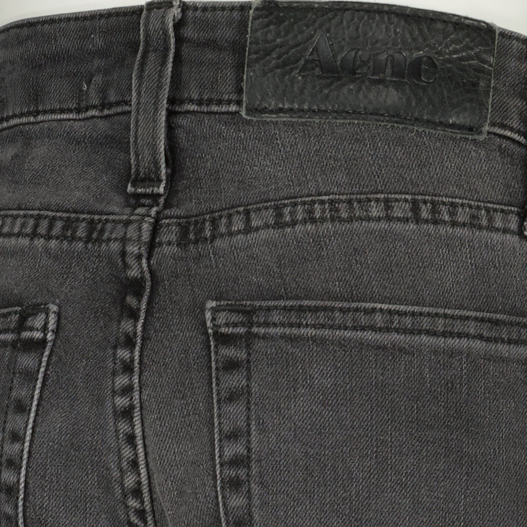 Image de l'article Jean slim e denim gris de la marque Acne Jeans pour Femme - Saison Automne-Hiver 2011 - Vue détaillée_2